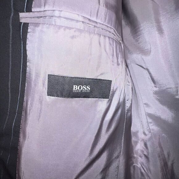Hugo BOSS PIN STRIPE BLAZER SIZE 48 - Picture 4 of 11